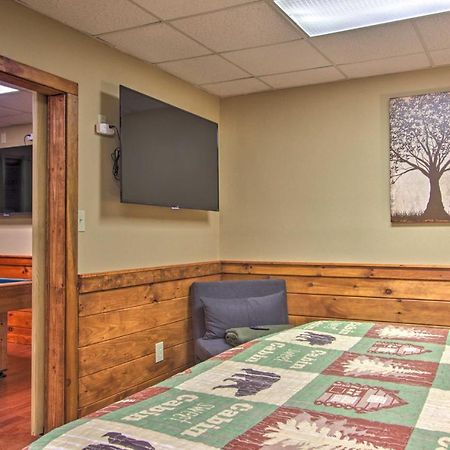 Pigeon Forge Cabin With Hot Tub And Mountain Views! 외부 사진