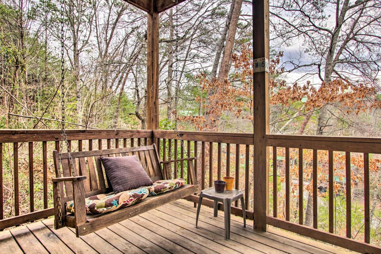 Pigeon Forge Cabin With Hot Tub And Mountain Views! 외부 사진